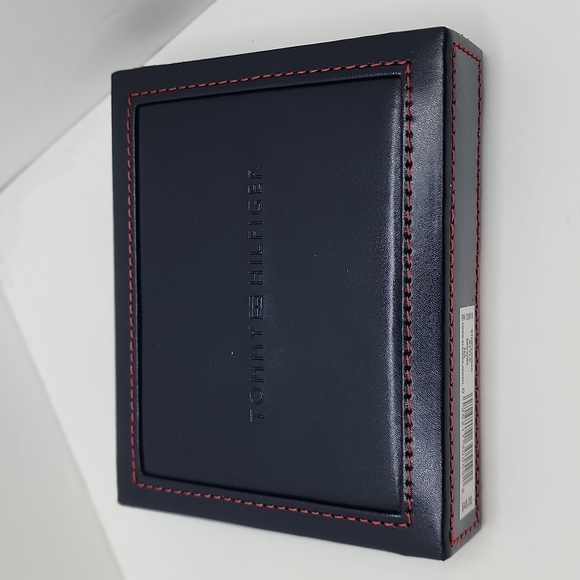 TOMMY HILFIGER, MENS WALLET DOUBLE FOLD, DARK BROWN,GENUINE LEATHER, BROWN COLOR - Picture 9 of 10